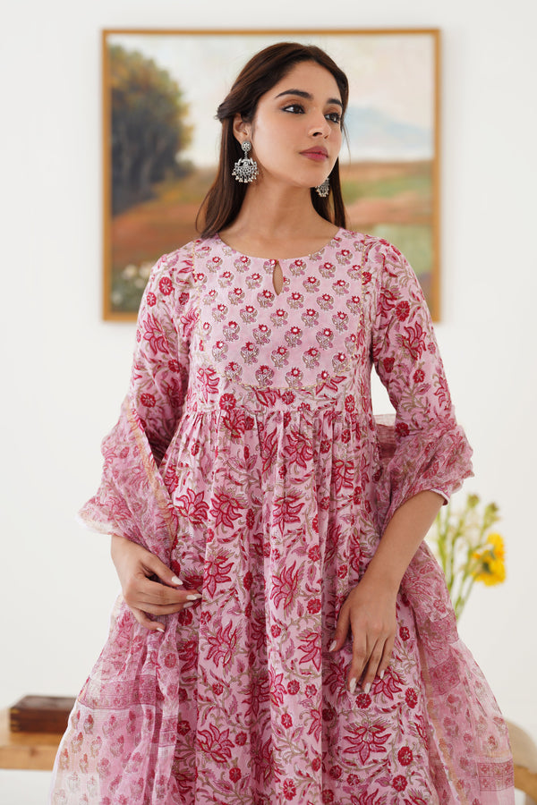 Murraya Pink Petunia Embroidered Anarkali Set of 3