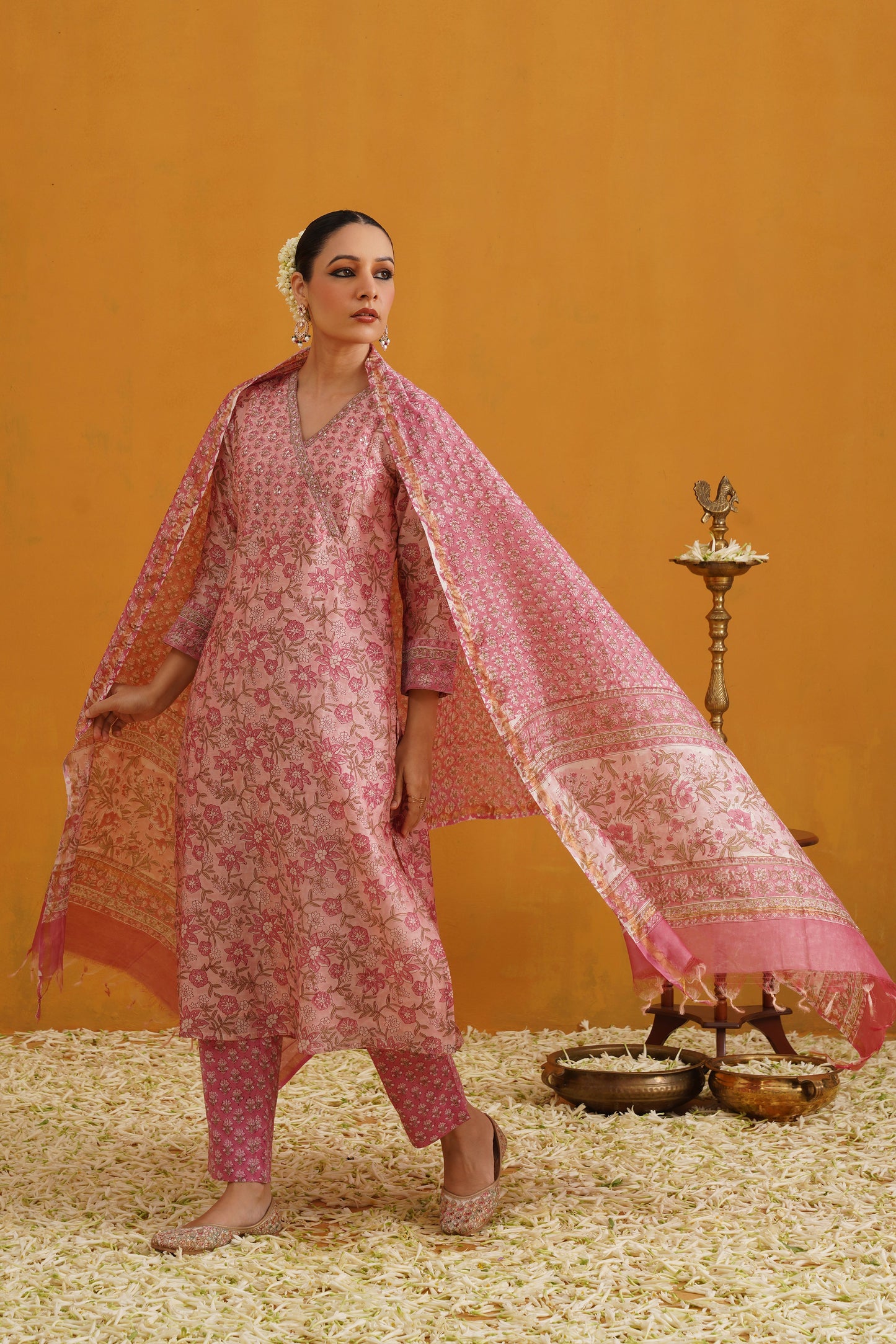 Murraya Pink Paloma Embroidered Chanderi Kurta Set of 3