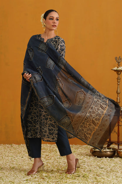 Murraya Blue Shirley Kalamkari Embroidered Chanderi Kurta Set of 3