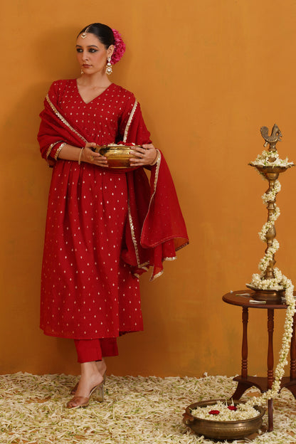 Murraya Red Vermilion Embroidered Banarasi Kurta Set of 3