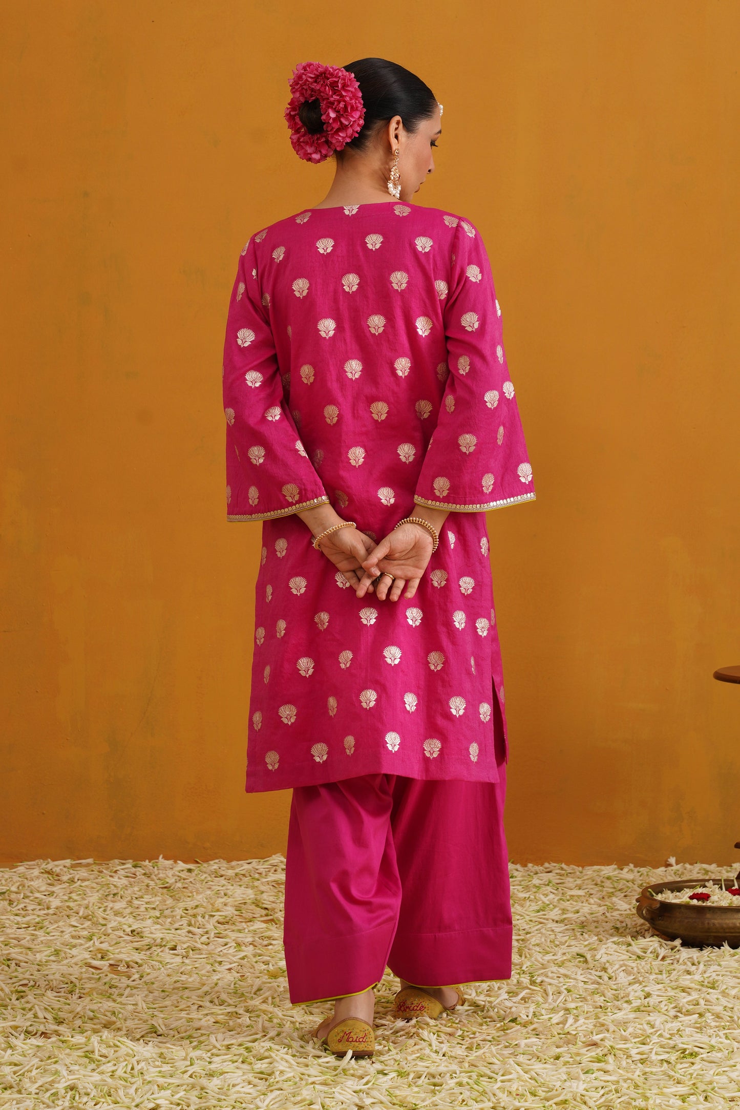 Murraya Pink Lotus Banarasi Kurta Set of 3 with Farsi pants