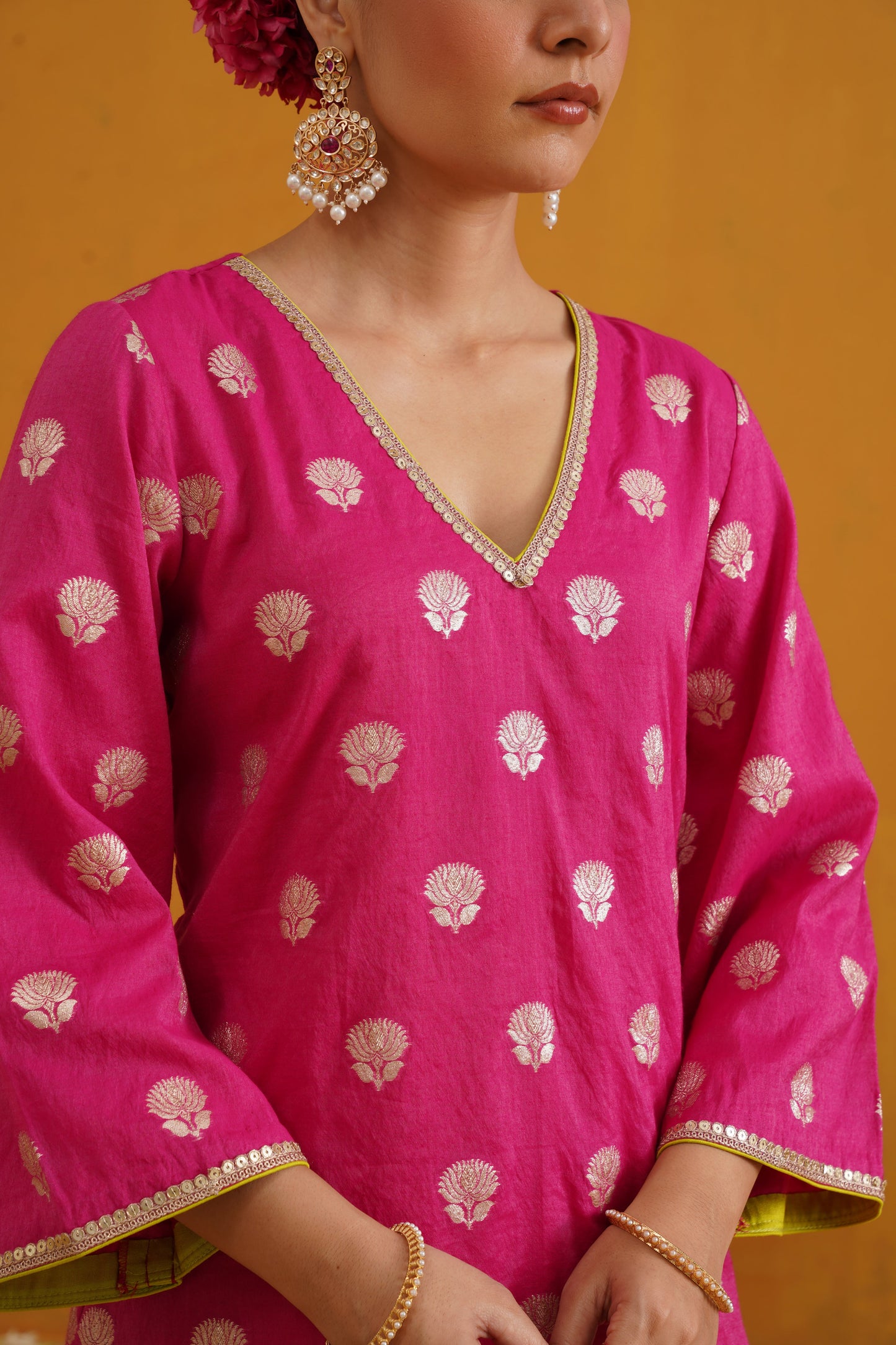Murraya Pink Lotus Banarasi Kurta Set of 3 with Farsi pants