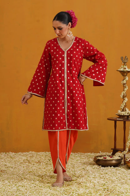 Murraya Red Riley Banarasi Kurta Set of 3
