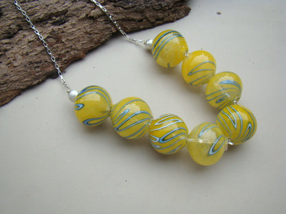 Eternal Heartstring- Necklace (yellow)