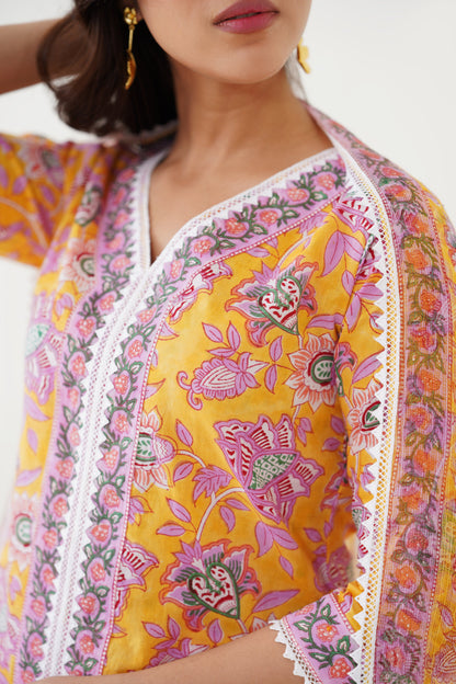 Murraya Daffodil Yellow Kurta Set of 3