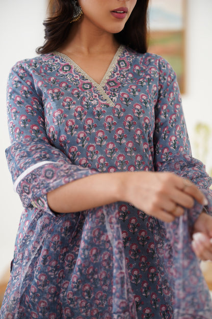 Murraya Grey Gloria Kurta Set of 3