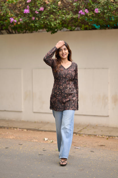 Studio Noir Bloom Short Kurta Top