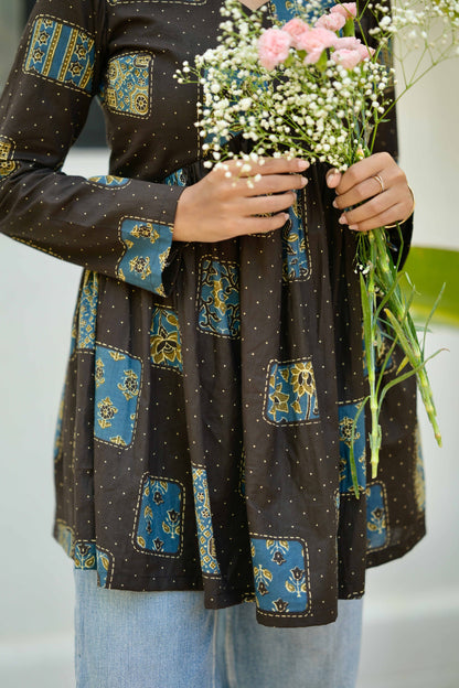 Studio Black Peplum Short Kurta Top