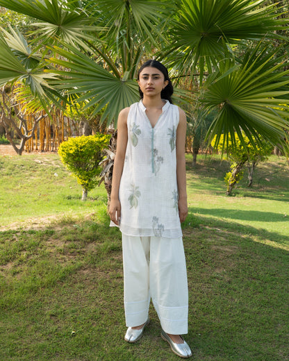 Cloudberry Kurta Av