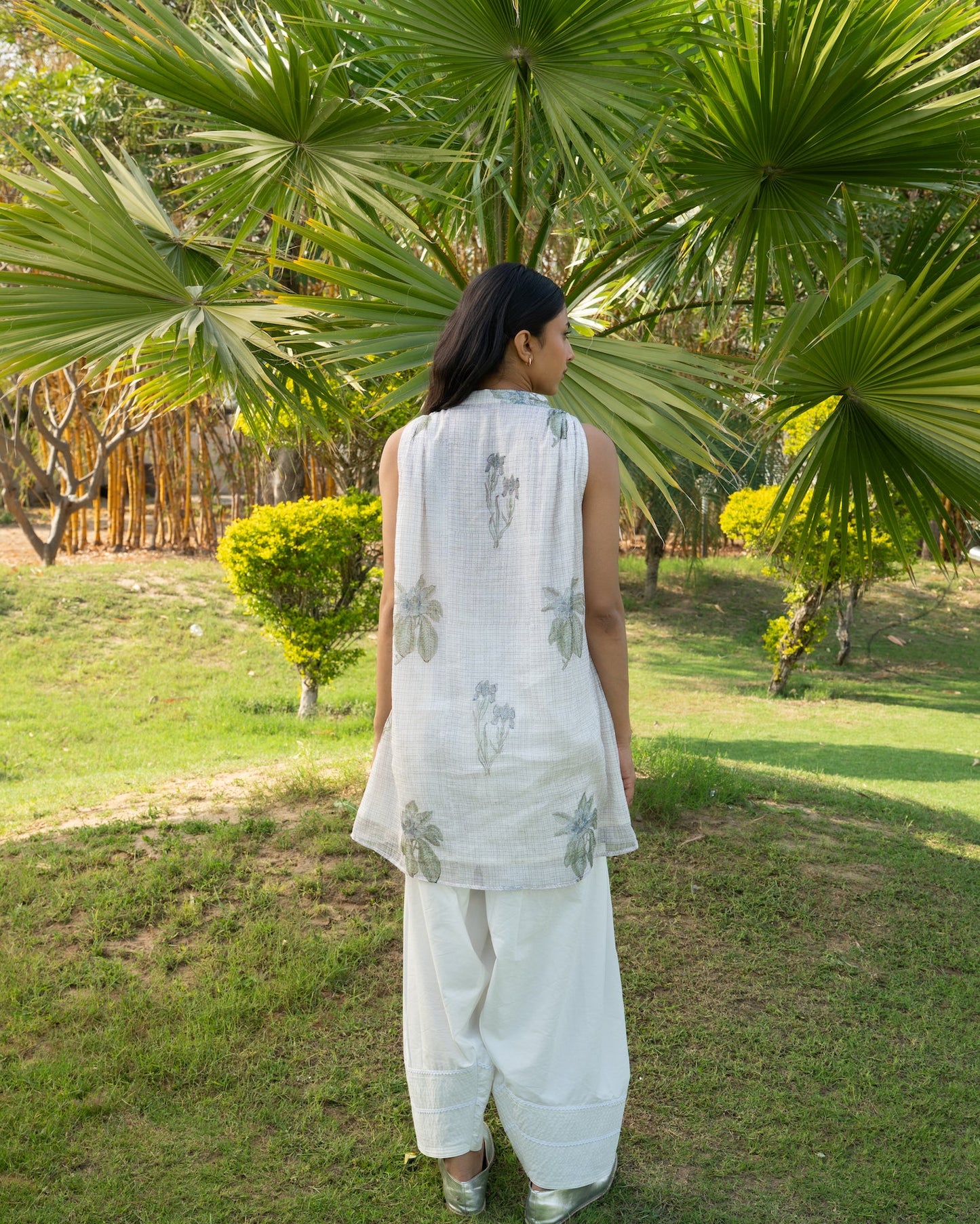 Cloudberry Kurta Av