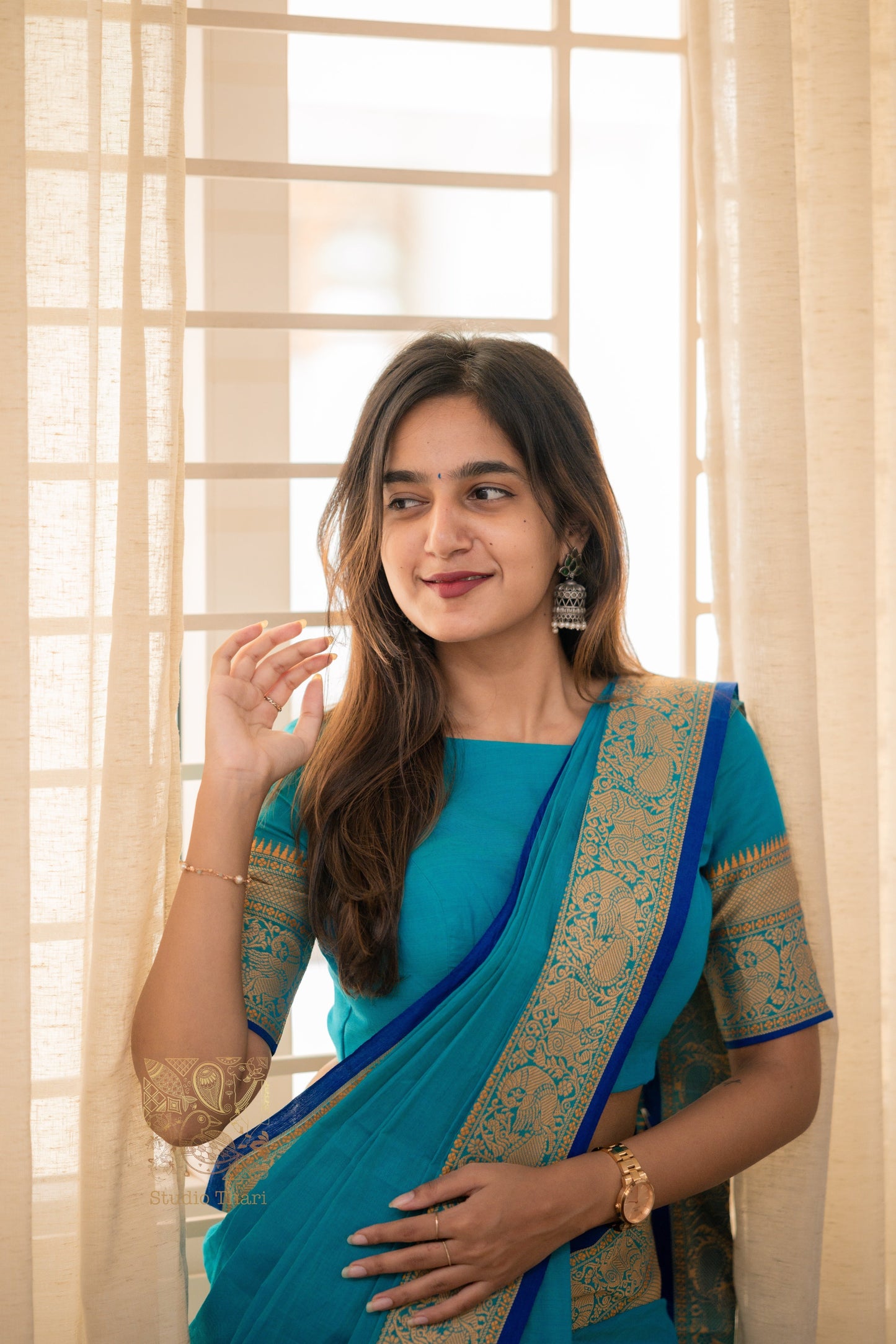 Blue Parvati� Bold and Beautiful Chettinad Cotton Saree