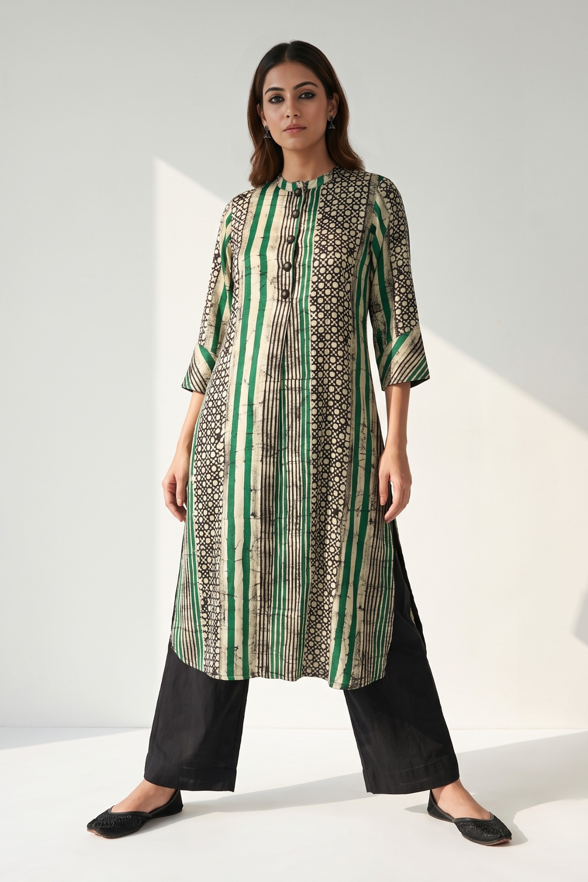Dark Botanical Batik Geometric Stand Collar Kurta with Round Hemline Mc