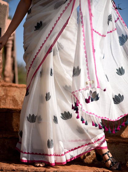 Disgustingly Beautiful Saree