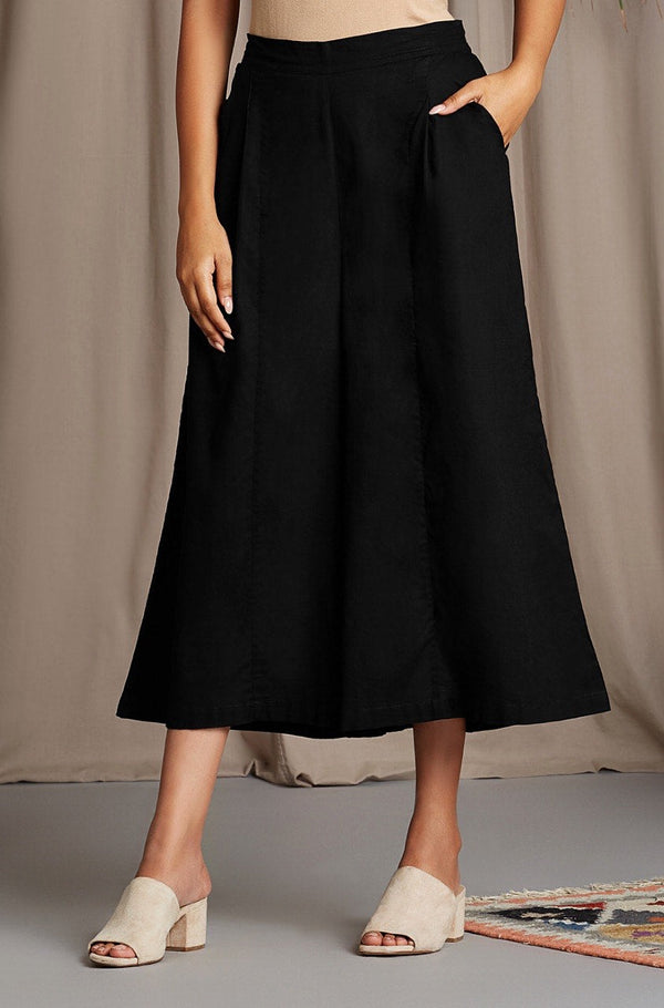 Maati Craft box pleated culotte - deep black