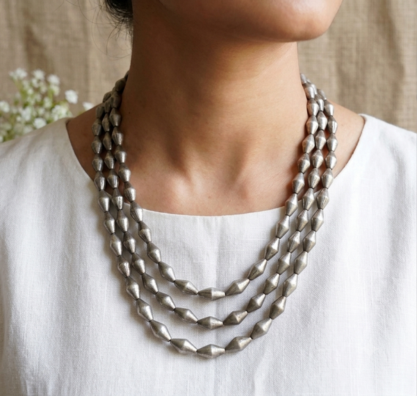 Artfull Silver Look Alike Oxidized Neckalce