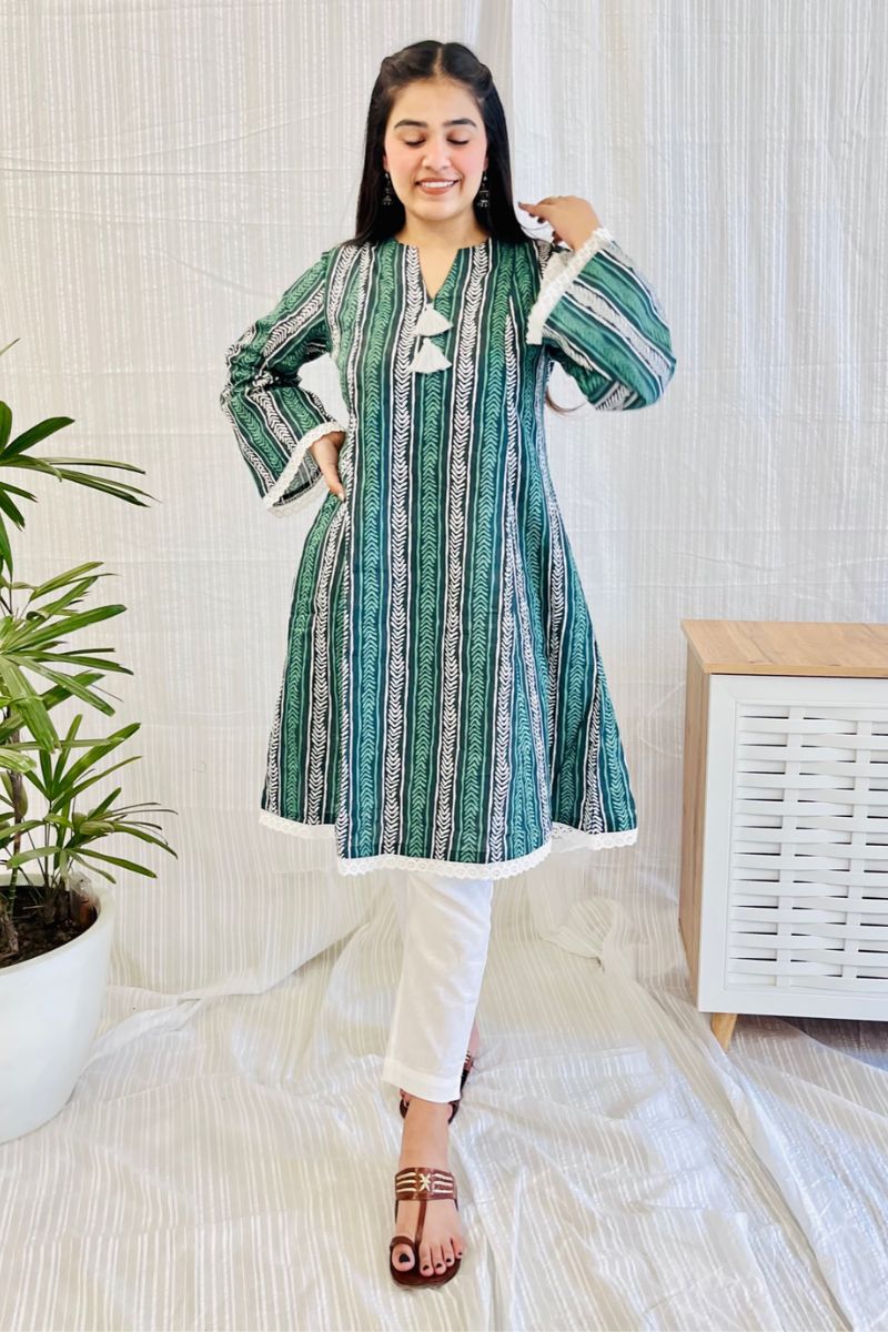 Green Block Print Lace Detail Kurta