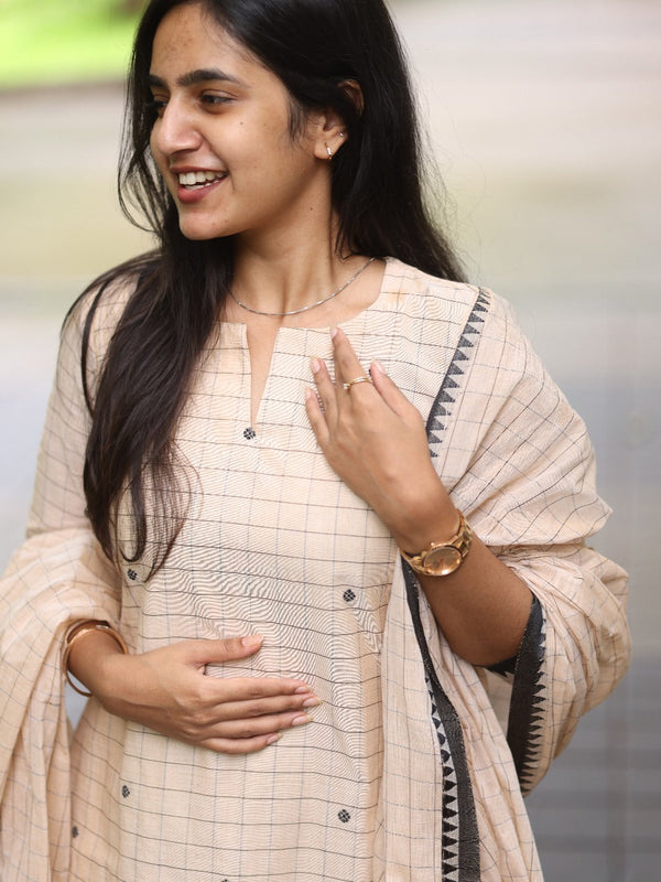 Studio Chic Beige Checked Top with Duppata