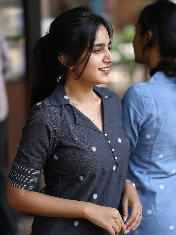 Studio Dark blue denim blue cotton top