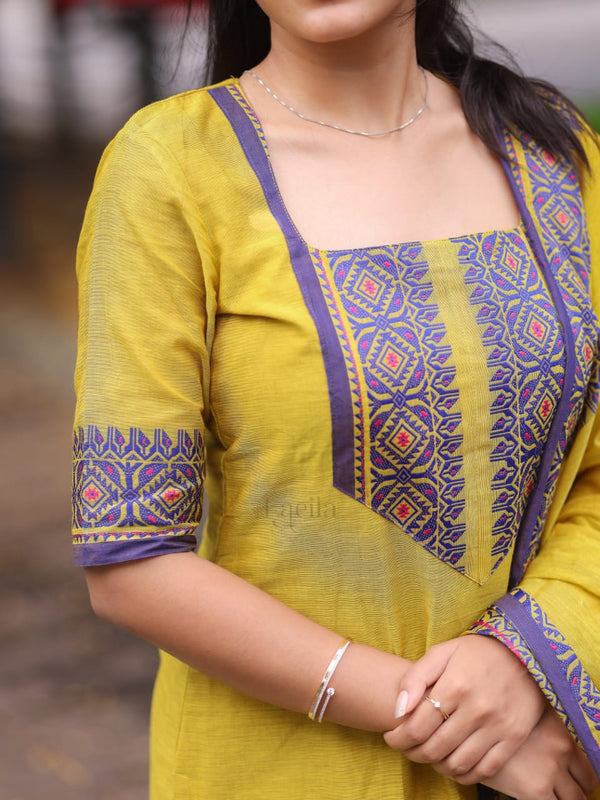 Studio Mehandhi green with blue border kanchi cotton top and duppata