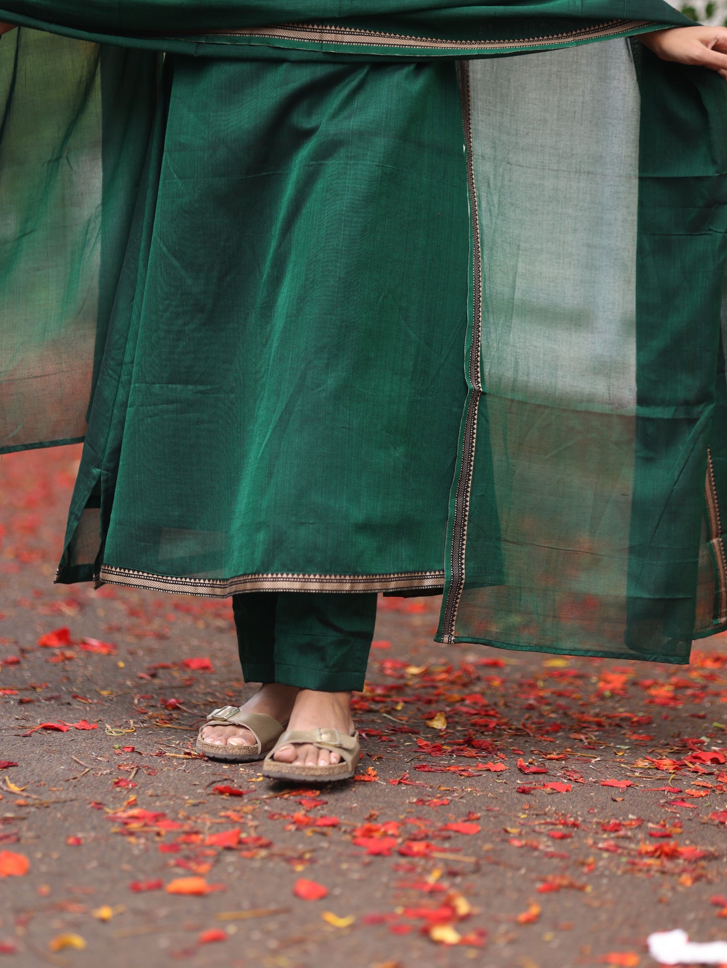 Green Malar Narayanpet Set (Top & Dupatta)- Sleeve Length Can be Changed