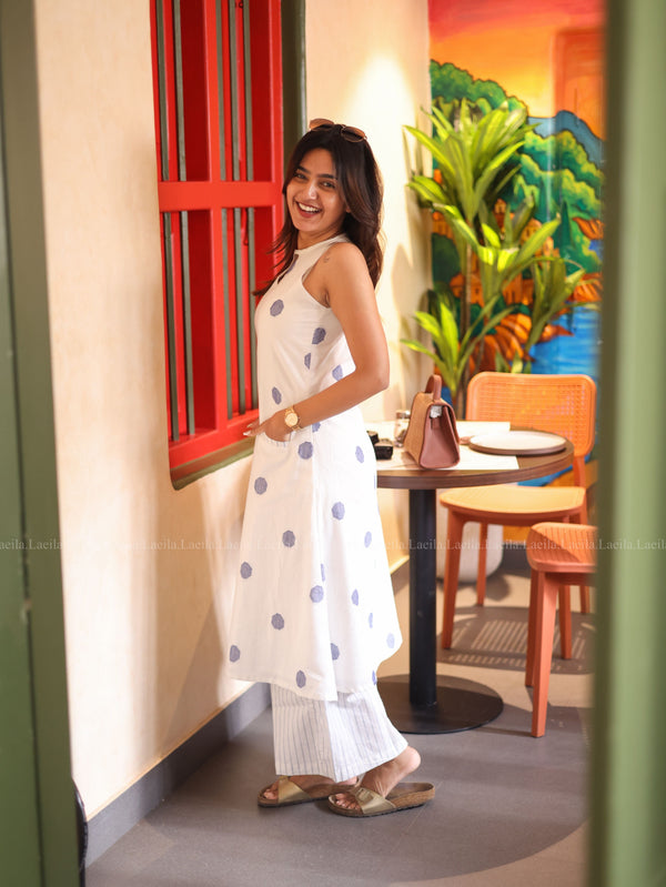 Studio White Polka Handloom Meera Set