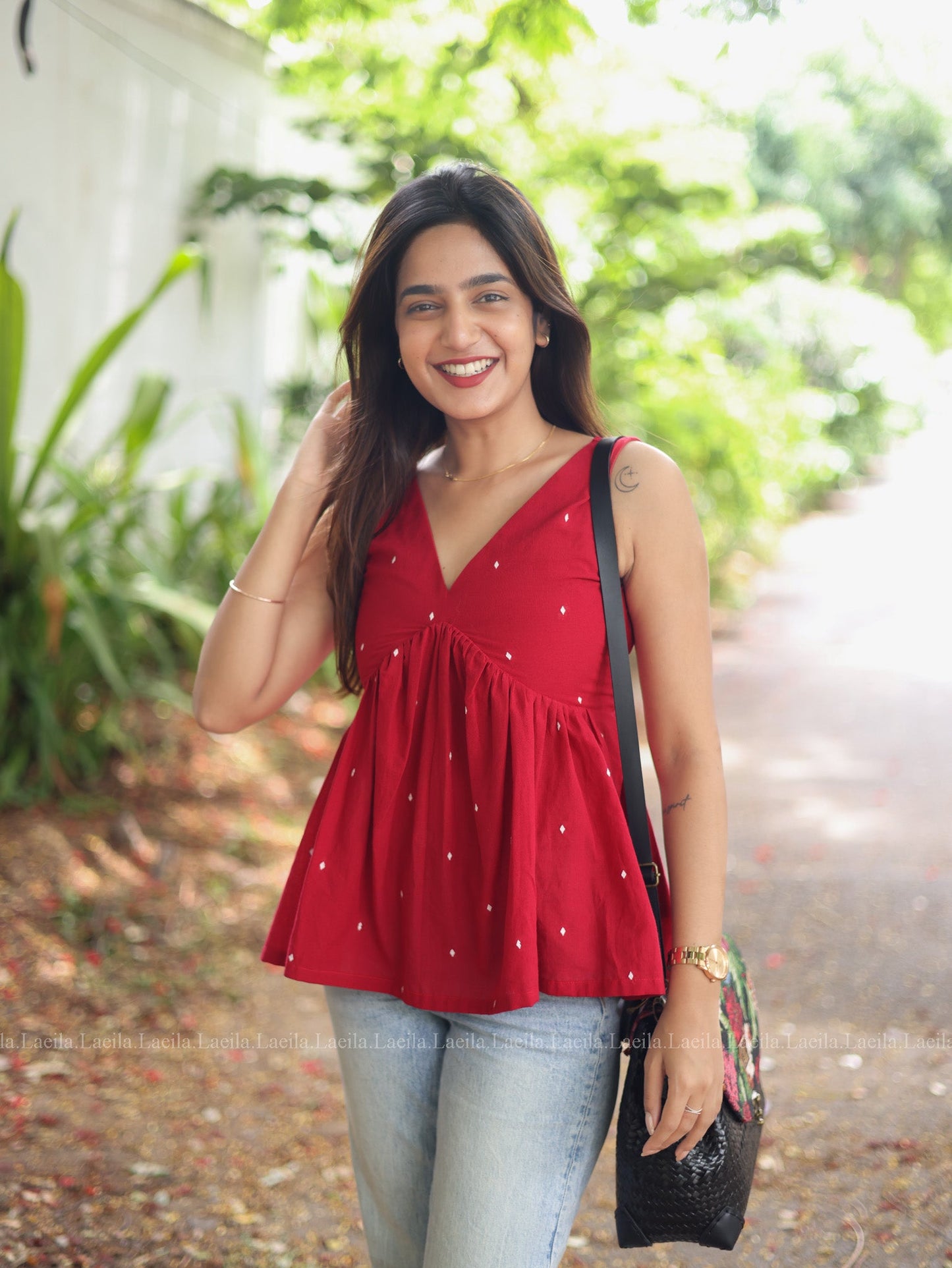 Studio Red Maya Short Top