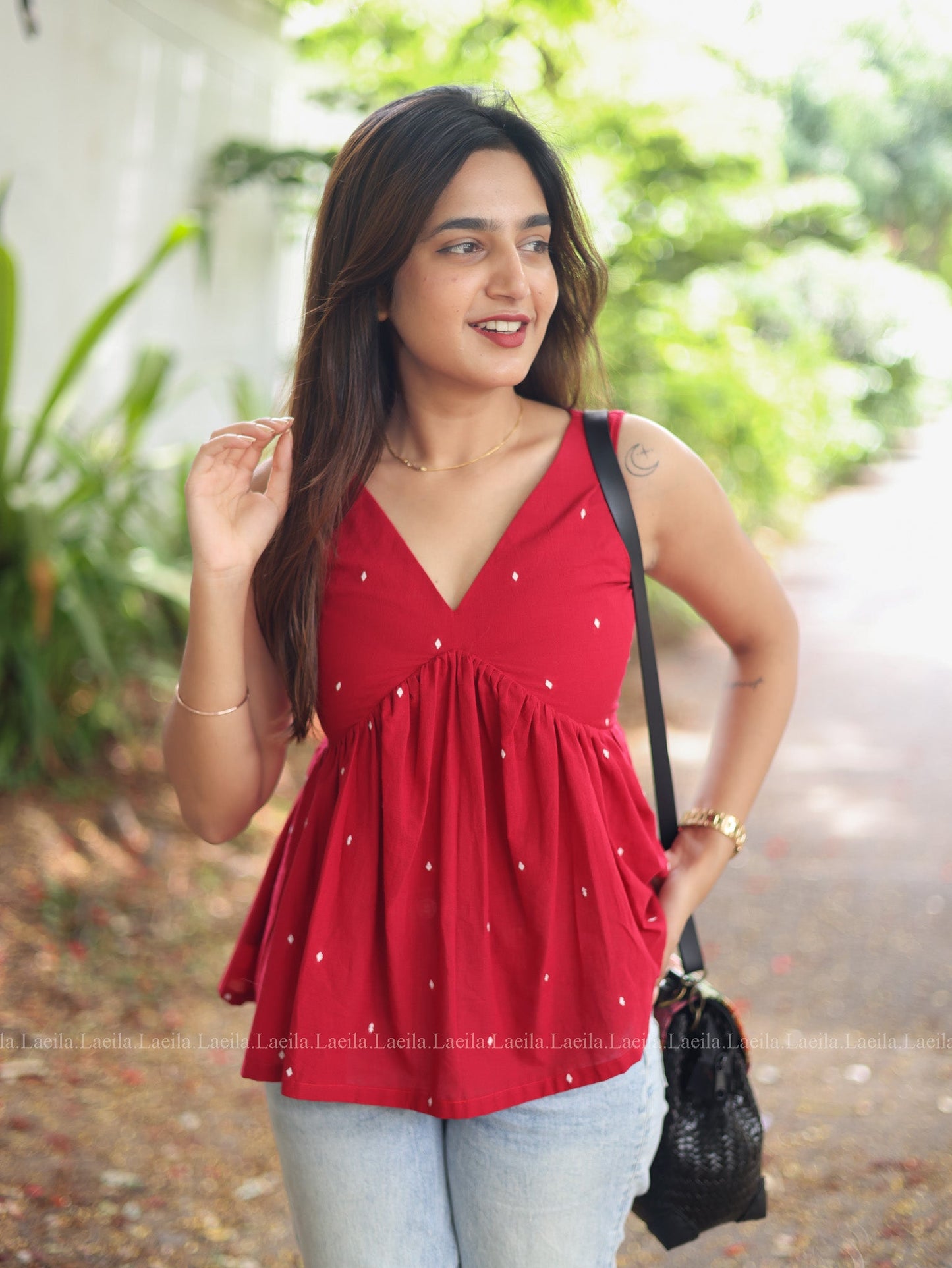 Studio Red Maya Short Top