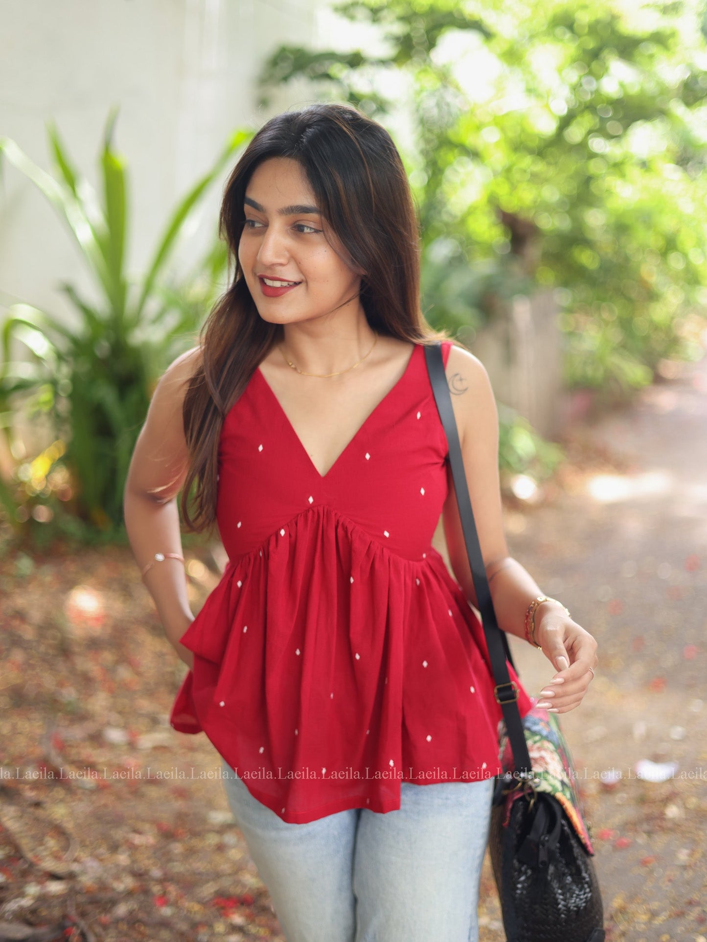 Studio Red Maya Short Top