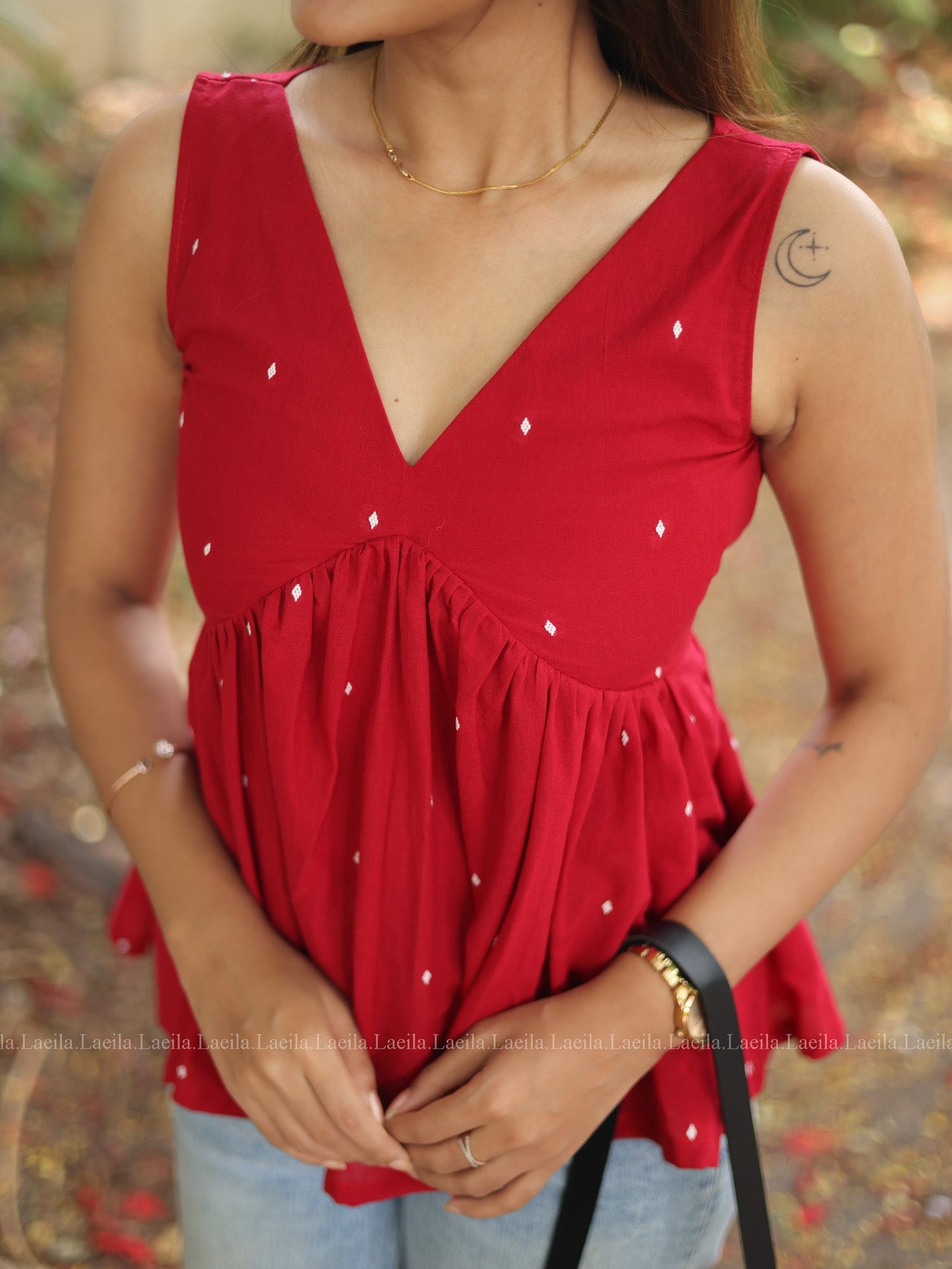 Studio Red Maya Short Top