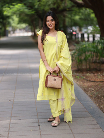 Studio Yellow cotton Kadhambari set