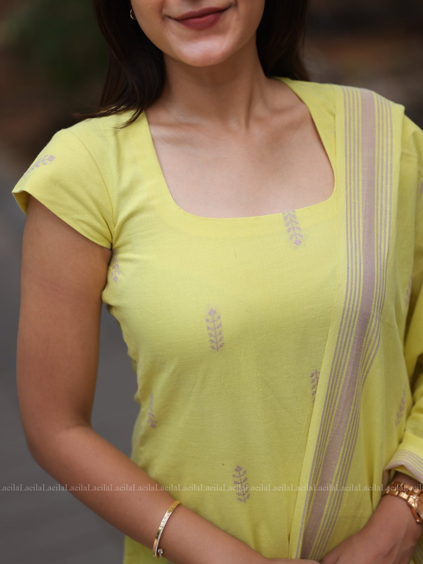 Studio Yellow cotton Kadhambari set