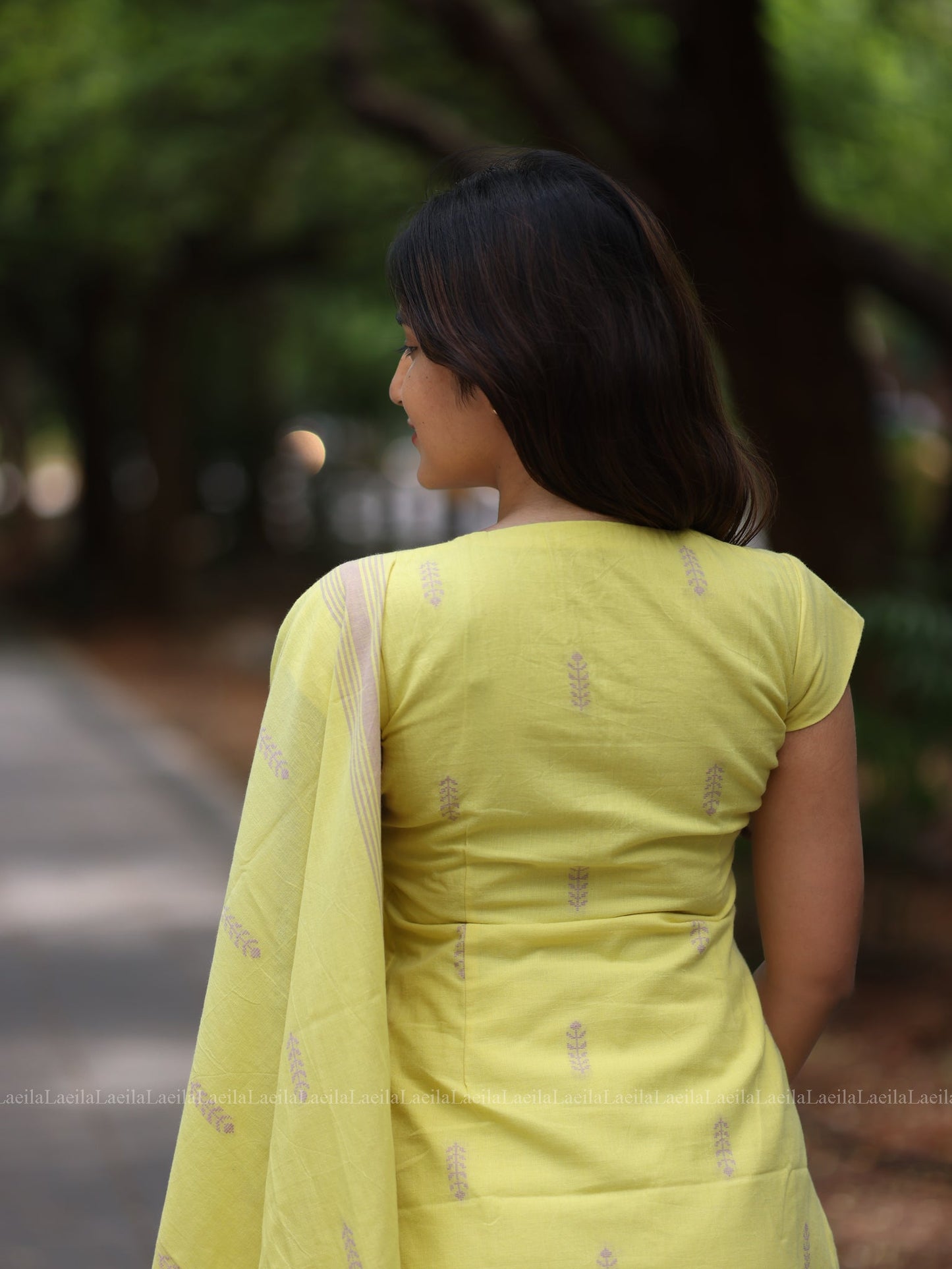 Studio Yellow cotton Kadhambari set