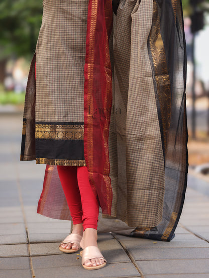 Studio Grey Checked & Maroon Border Kanchi Cotton Top & Dupatta