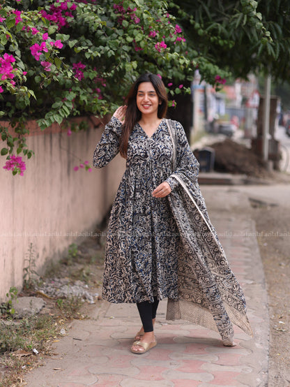 Studio  Black Alia Cut Top & Dupatta Set