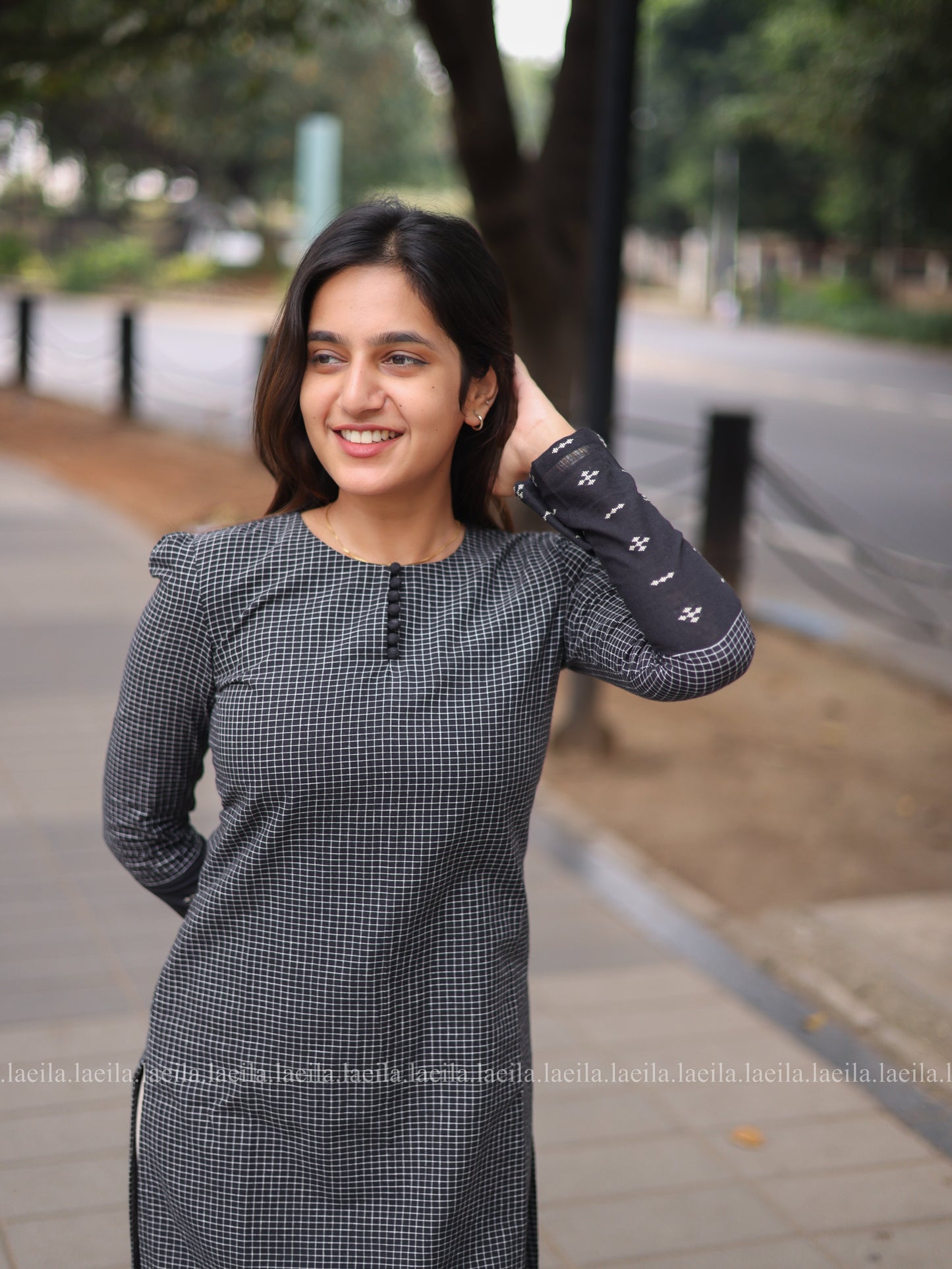 Studio Black Checked Full Sleeve Top
