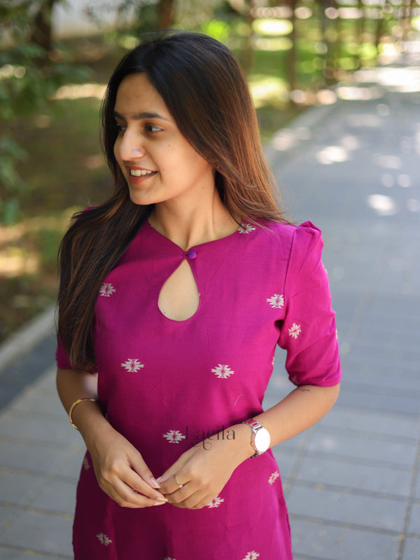 Studio Magenta cotton top