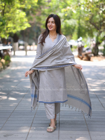 Studio Grey with Blue Kadhambari set