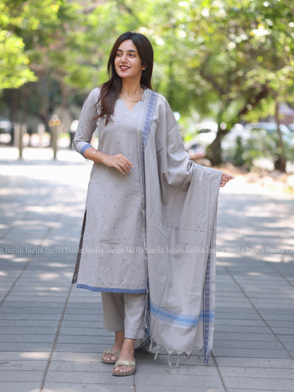 Studio Grey with Blue Kadhambari set
