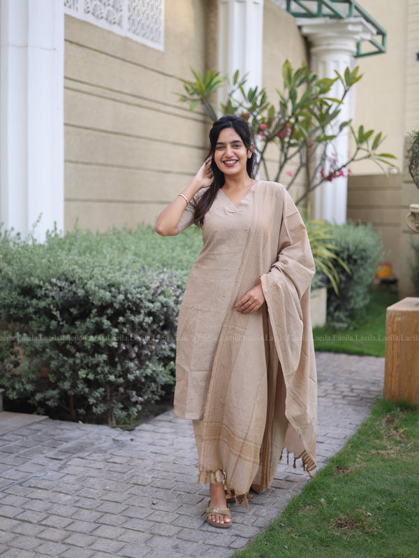 Studio Beige Kadhambari Set