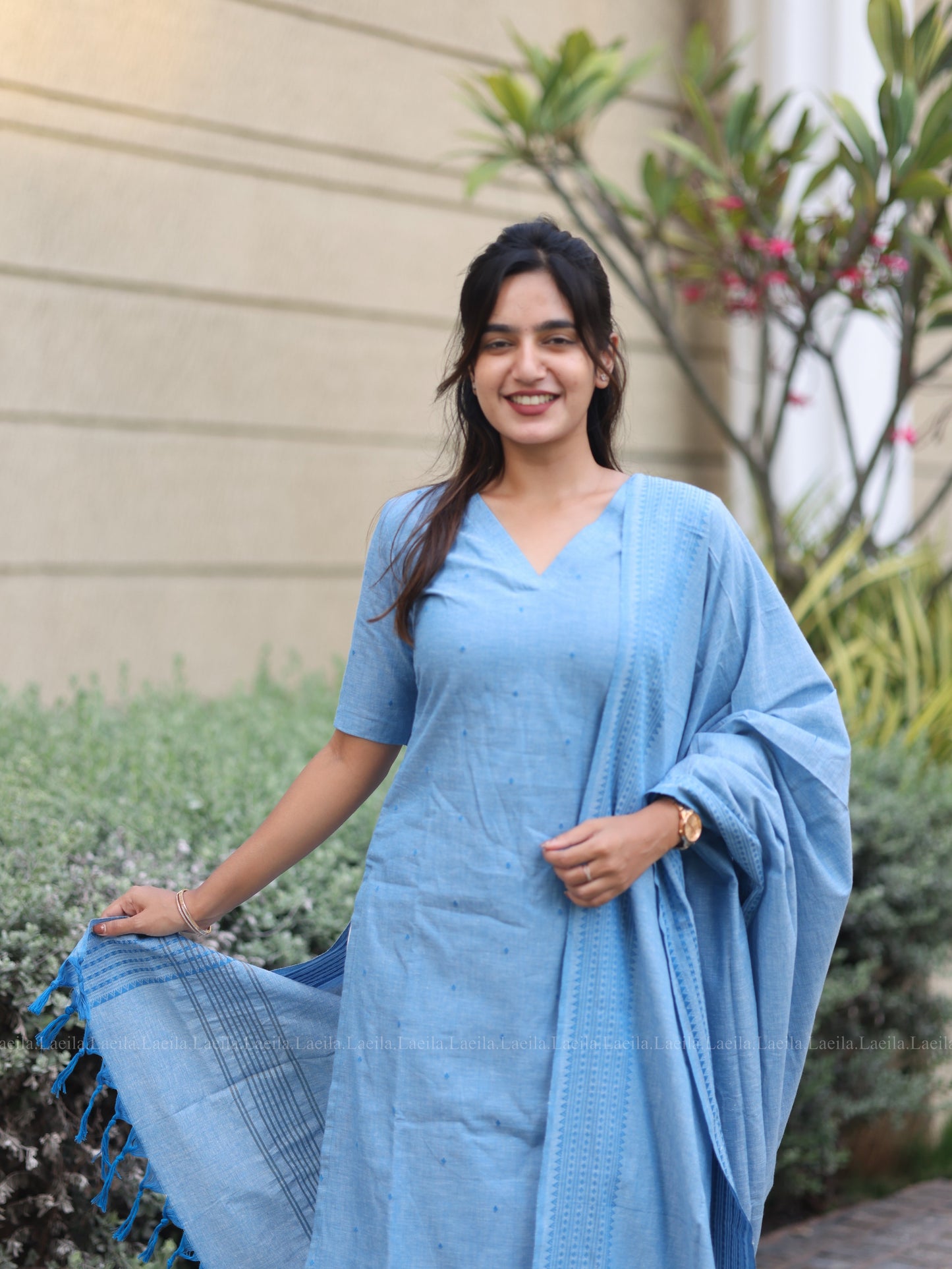 Studio Sky Blue Kadhambari Set