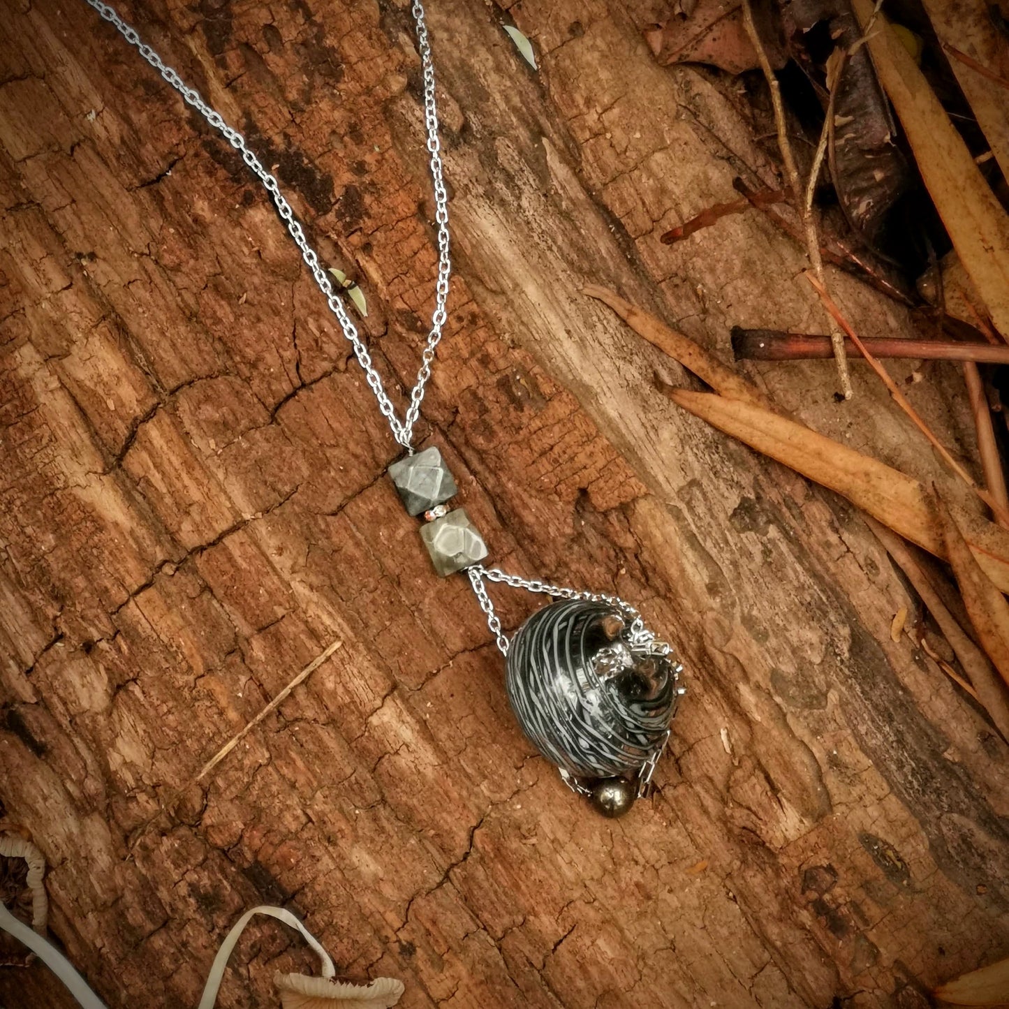 Lovers Embrace- Necklace (Smoke with Natural Cat’s Eye Crystal)