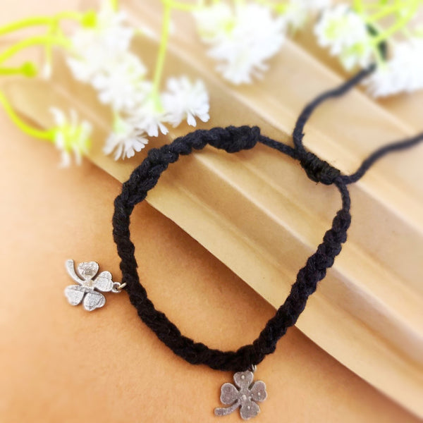 Flowerya Floral Thread anklet