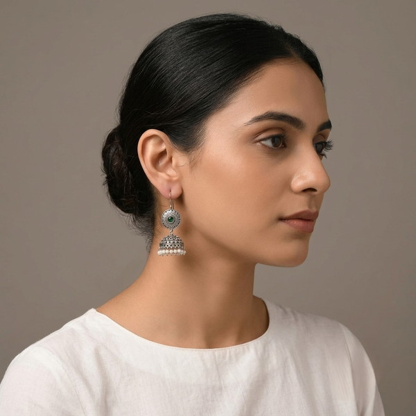 Elva Silver Look Alike Oxidized Dangler
