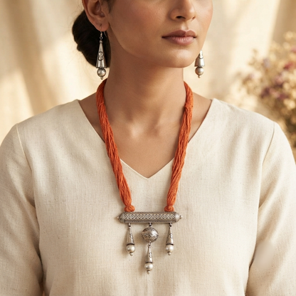 Lorena Silver Look Alike Oxidized Necklace