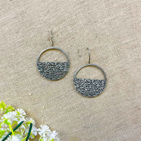 Floret Silver Look Alike Oxidised Dangler