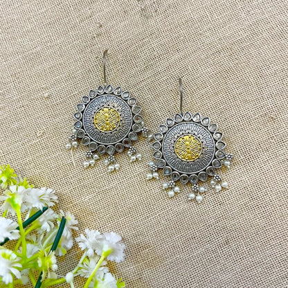Pearl Dangler 