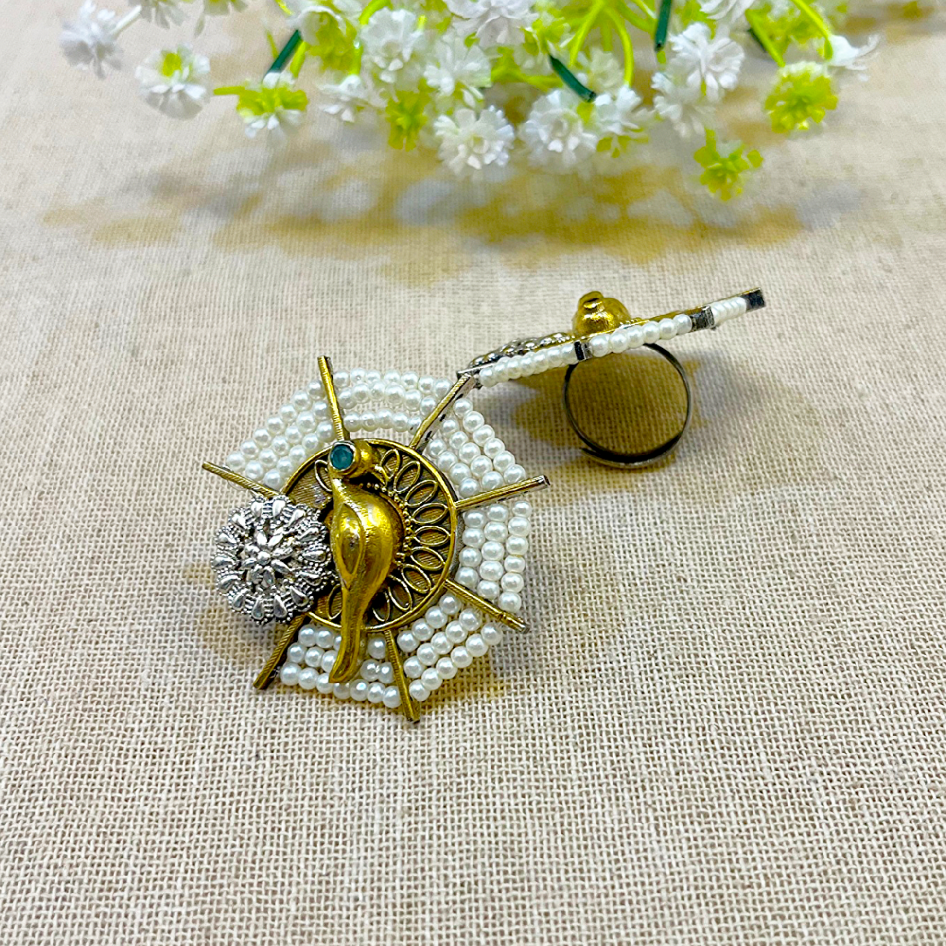 Parrot ring