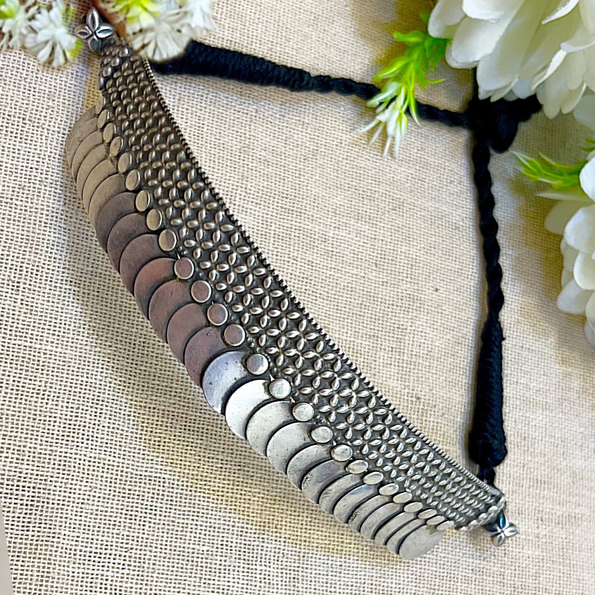 Oxidised Choker