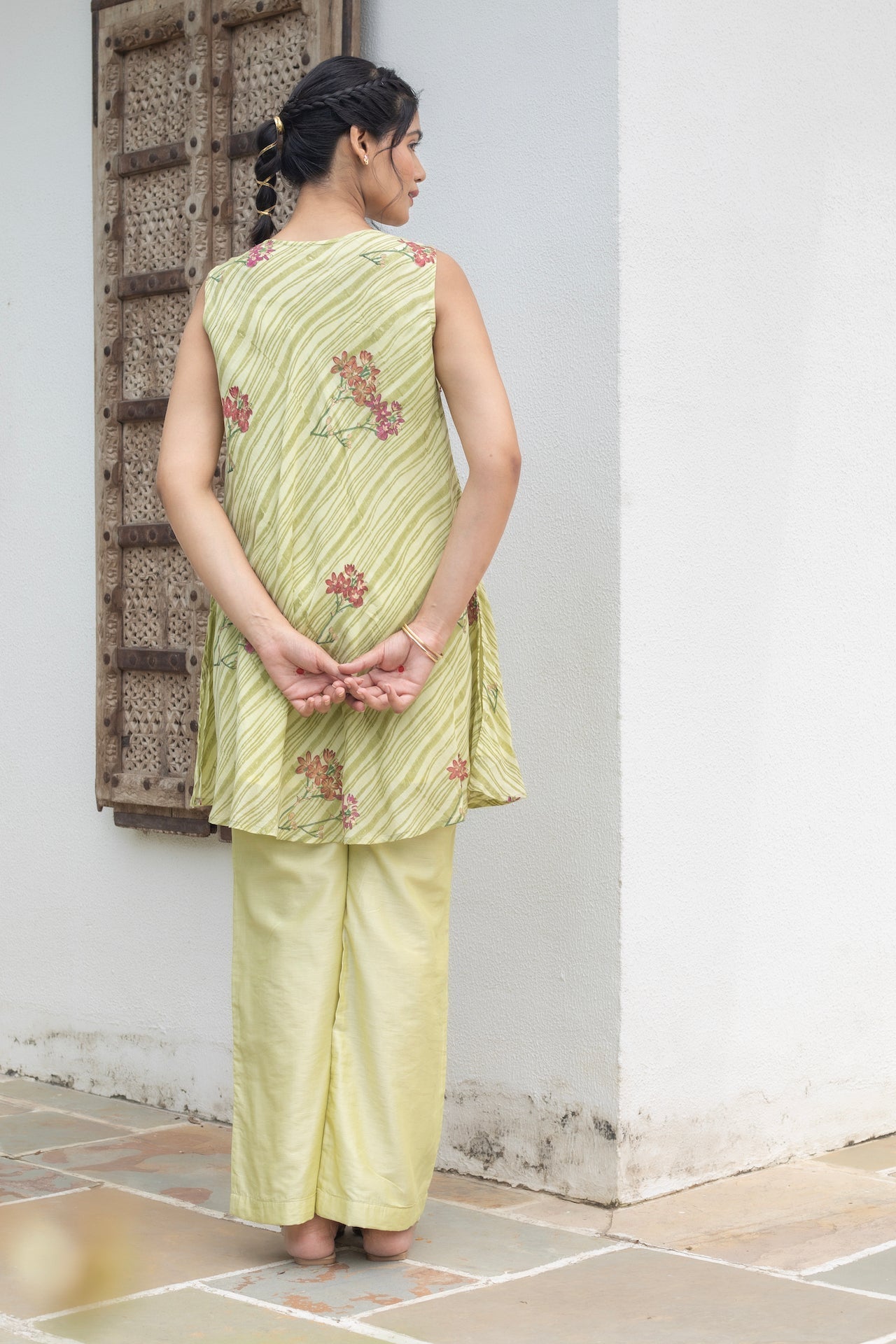 ANU TIYA CHANDHERI JACKET SET