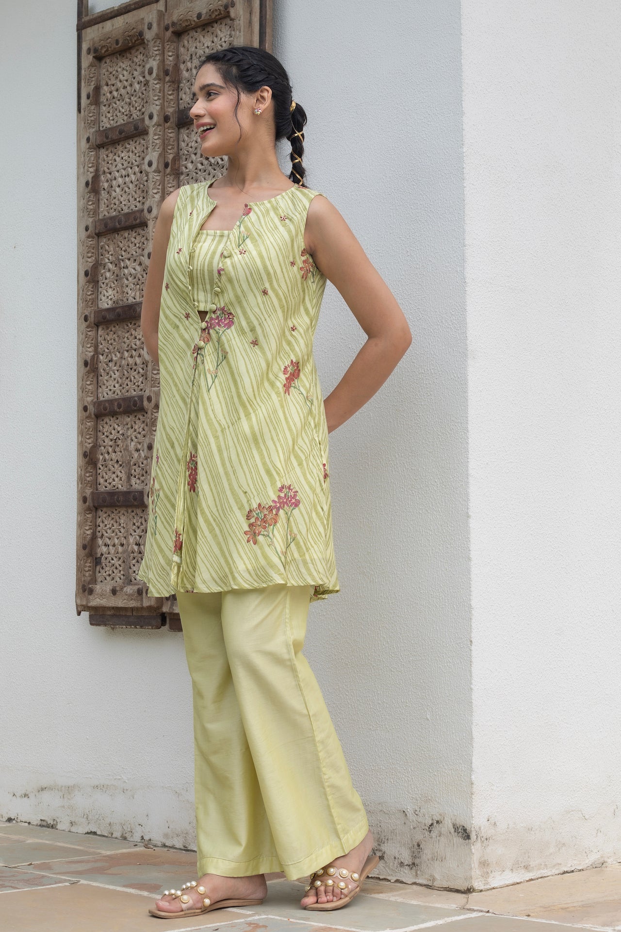 ANU TIYA CHANDHERI JACKET SET